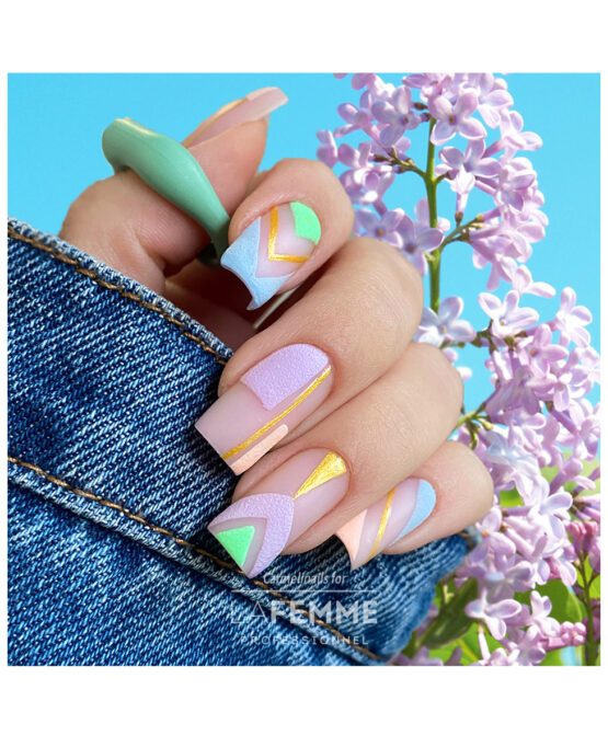 nailart geometrica pastello