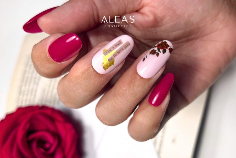 Nail Art Romantica: Scopri il Fucsia Scarlett Romance