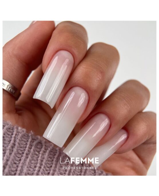 Gel unghie bianco lattiginoso